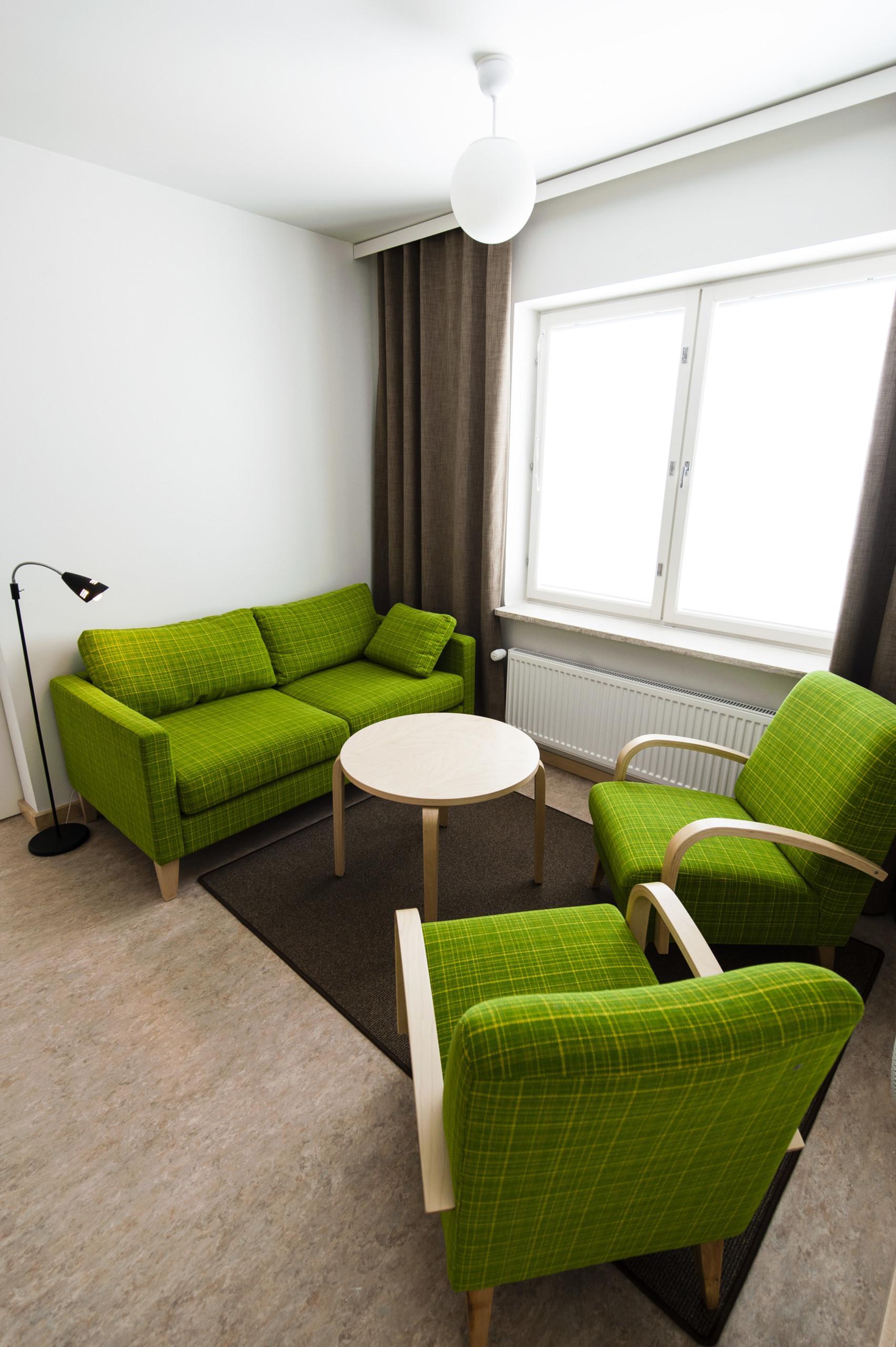 Unihome - Töölö towers - Furnished apartment 2mh 65 m2