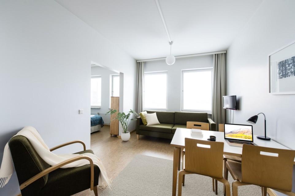 Unihome - Töölö Tower - Furnished twin studio