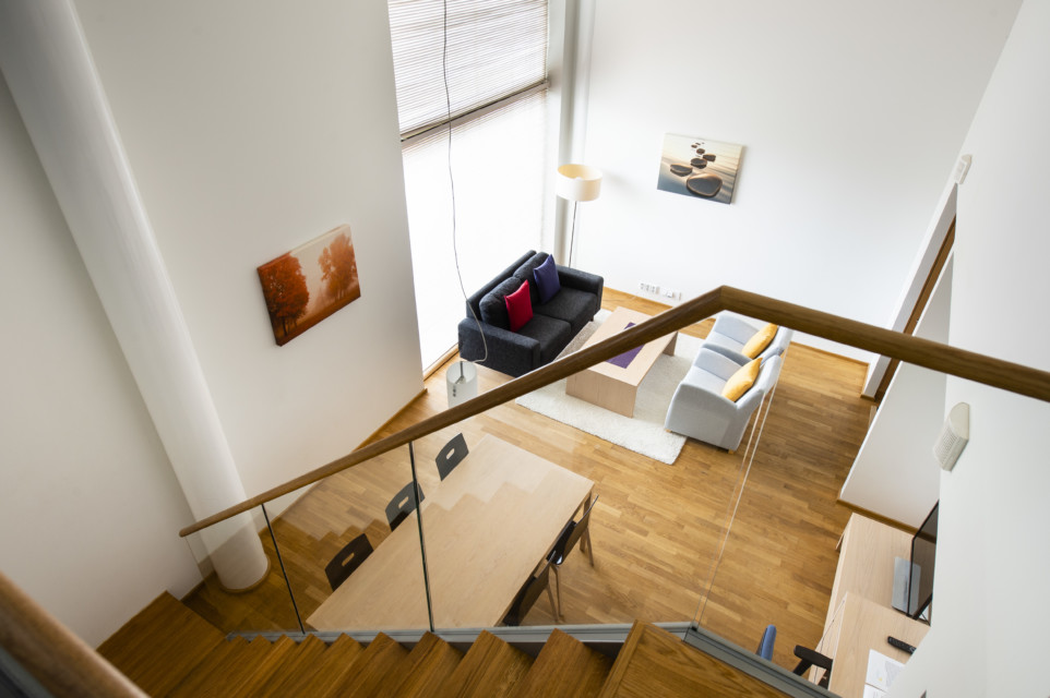 Unihome - Aalto Inn -one-bedroom flat with loft 55 m2