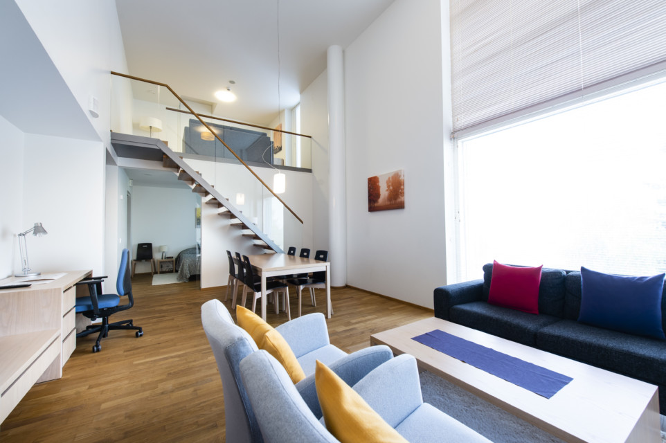 Unihome - Aalto Inn -one-bedroom flat with loft 55 m2